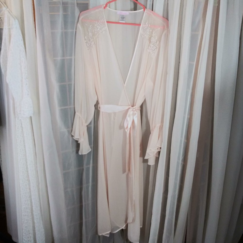 Denetelle "Belle" Peach Chiffon Robe
